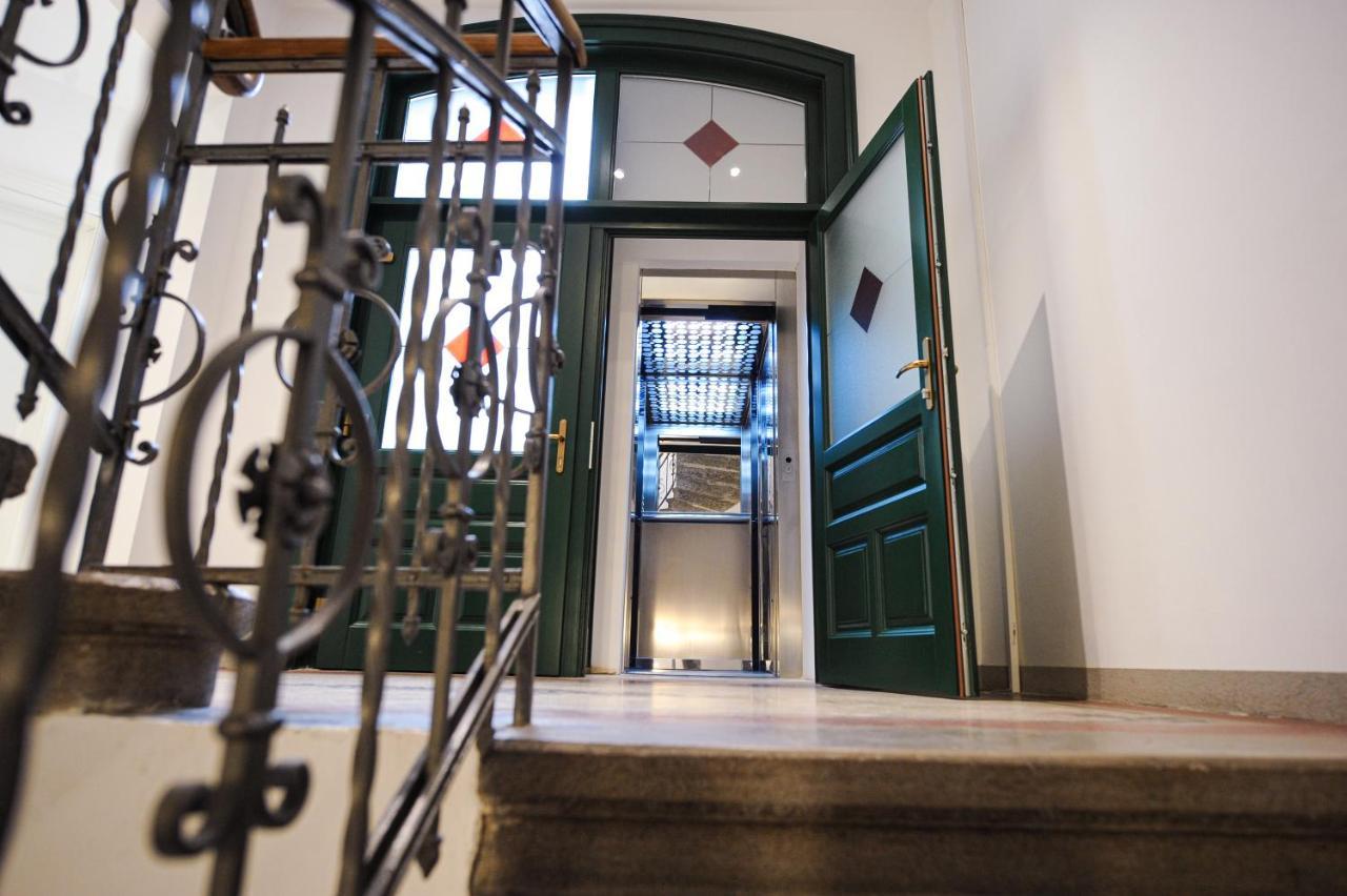 Apart No 6 Timisoara Exterior photo
